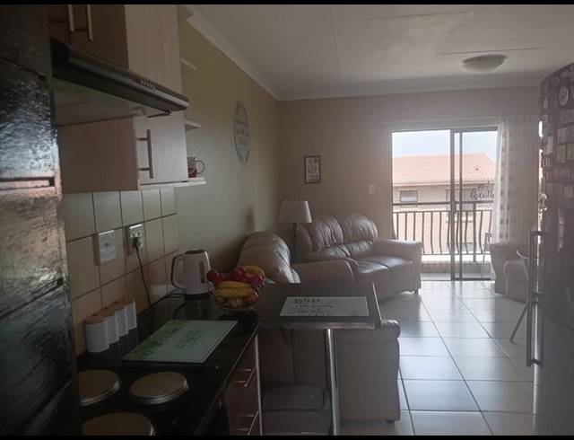 2 BEDROOM APARTMENT FOR SALE IN PRIMROSE HILL